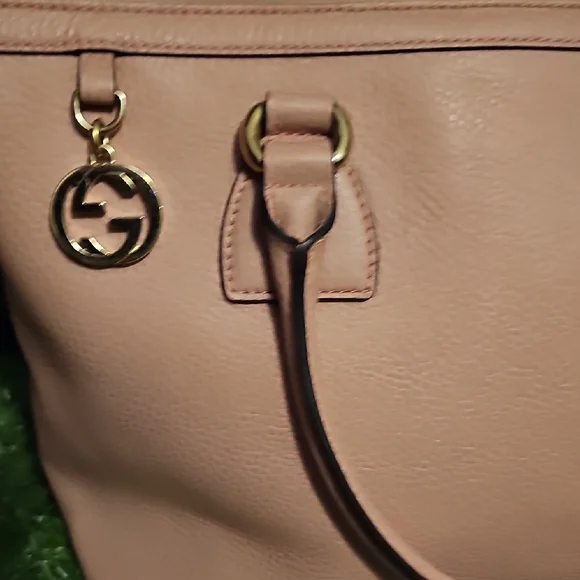 Gucci AUTHENTIC 2 WAY CALF SKIN LEATHER LARGE TOTE - Picture 3 of 13